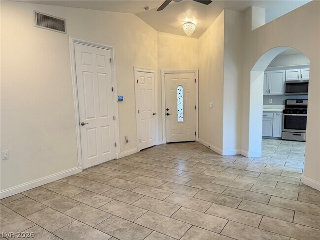 Building Photo - 3503 Oberon Ln