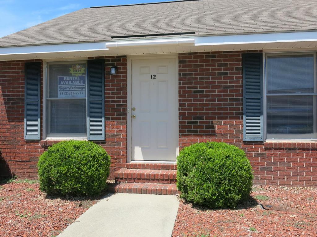 140 Lanier Dr Unit 12, Statesboro, GA 30458 Condo for Rent in