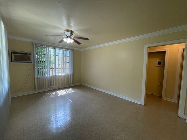 Foto del edificio - House: Delmont Place