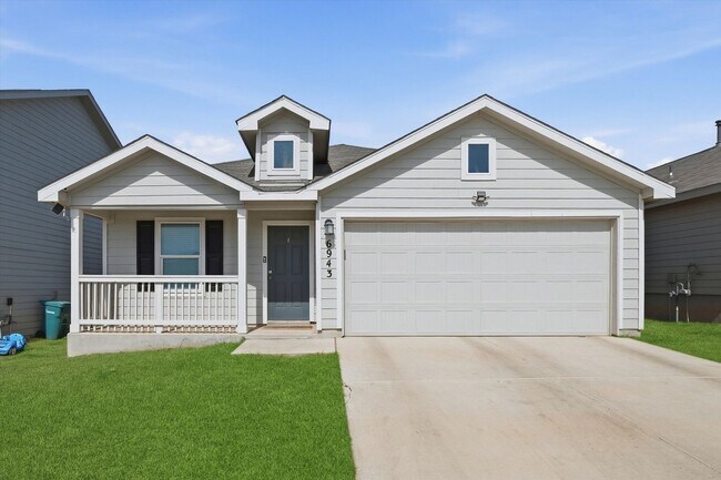 Foto del edificio - *Half off of the 1st months rent!*