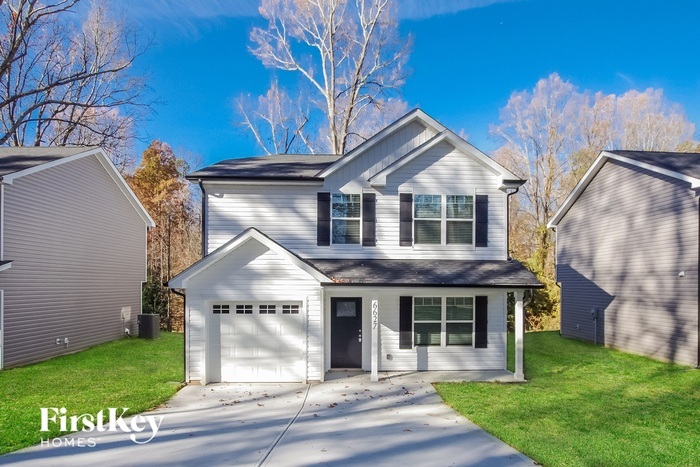 Foto principal - 6627 Rockwell Blvd W