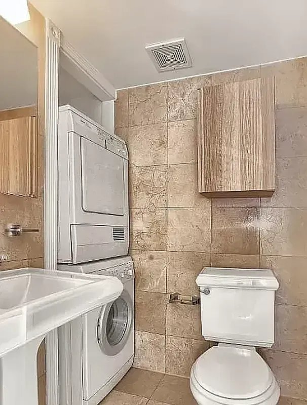 Foto del edificio - 410 E 13th St