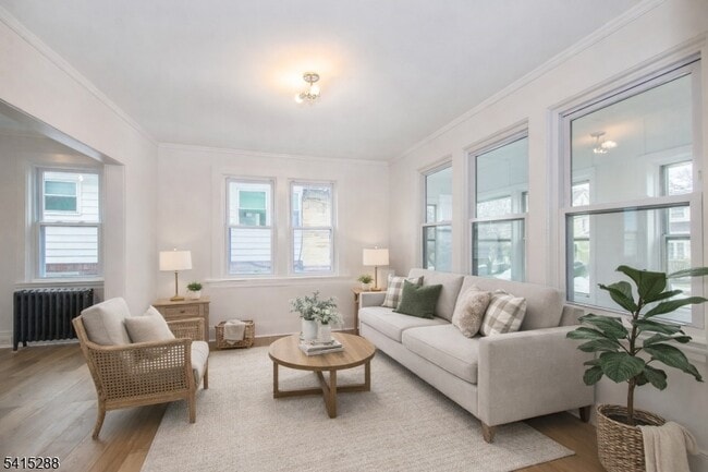 Foto del edificio - 12 Linden Ave