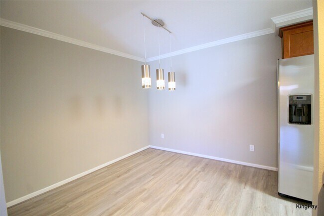Foto del edificio - 8100 Cambridge St