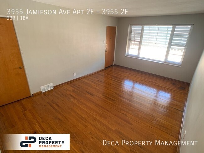 Foto del edificio - 2 Bedroom Apartment