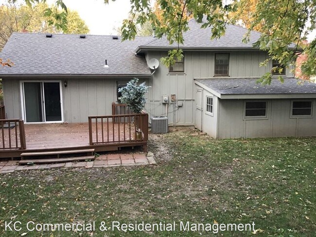 Building Photo - 3 br, 2 bath House - 921 NE 108th Terrace