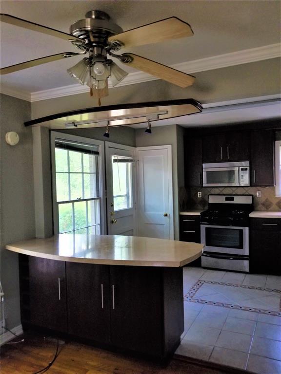 Foto del edificio - 3616 W Seminary Dr