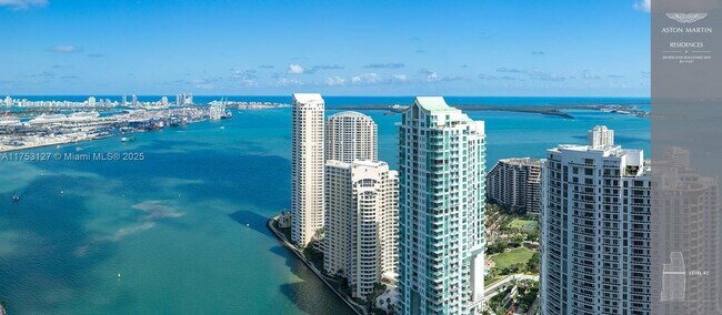 Foto del edificio - 300 Biscayne Boulevard Way