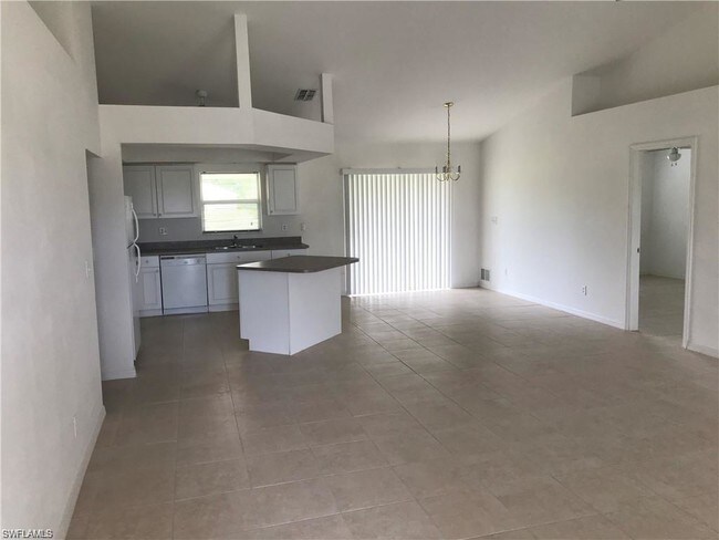 Foto del edificio - 2904 Embers Pkwy W