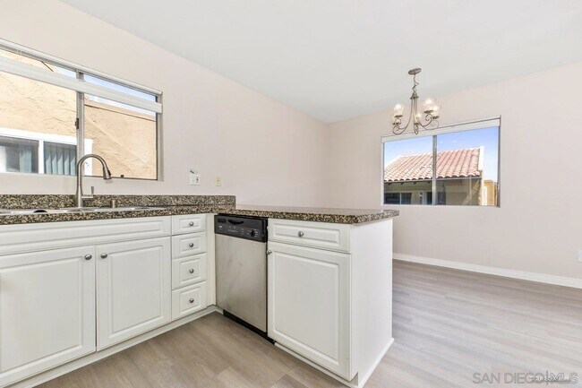 Building Photo - 17099 W Bernardo Dr