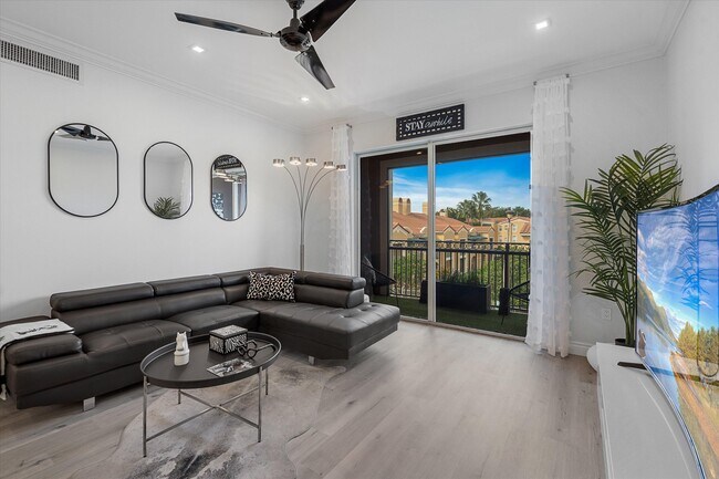 Foto del edificio - 11730 St Andrews Place