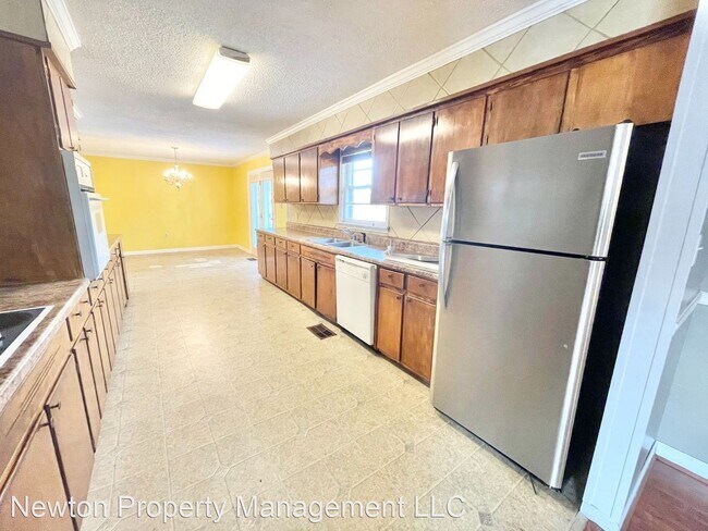 Foto del edificio - 3 br, 2 bath House - 2029 Lindsay Lane
