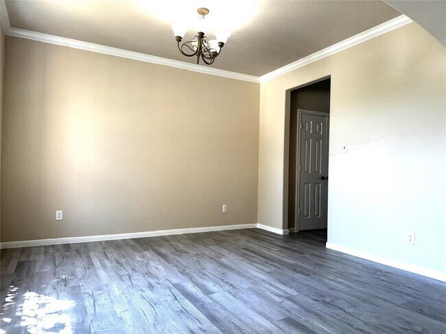 Building Photo - 12419 Blue Spruce Vale Way