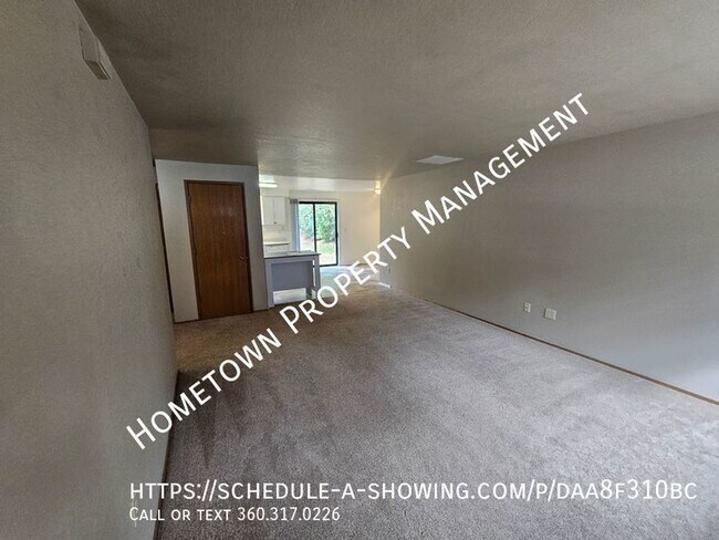 Building Photo - Adorable 2 bedroom 1 bath rambler - Availa...