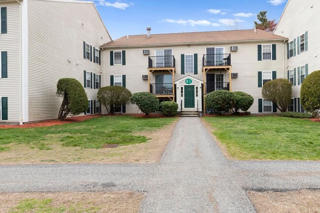 Building Photo - 206 White Cedar Blvd