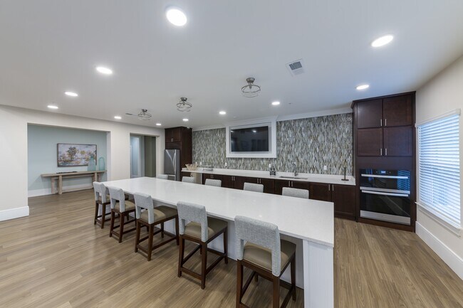 Jacksonville, FL | Melissa Grove | Sala de estar para residentes - Melissa Grove