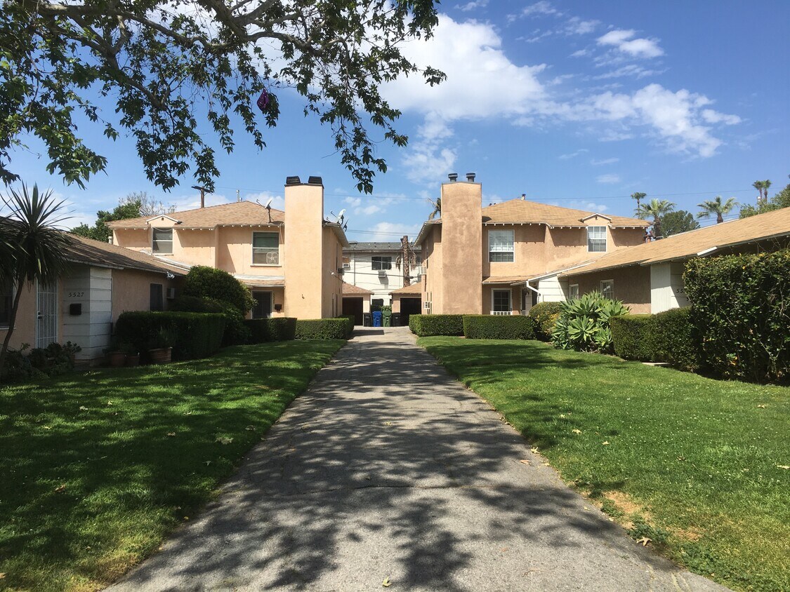5533 Radford Ave Unit 5533, Valley Village, CA 91607 Apartments in