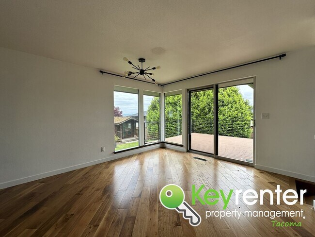 Building Photo - Beautifully Handcrafted 3 Bed 2 Bath Puyal...