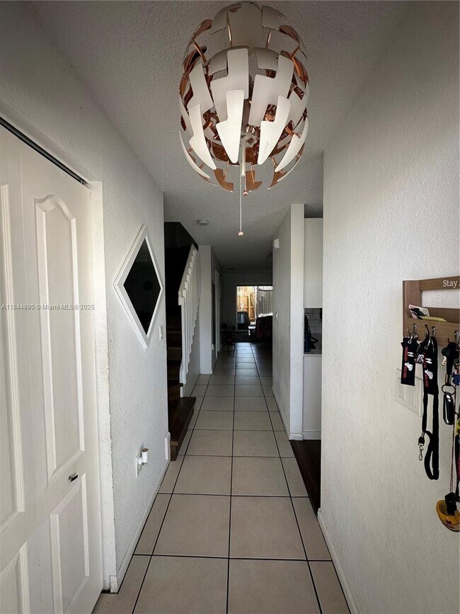 Building Photo - 14023 SW 120th Ct