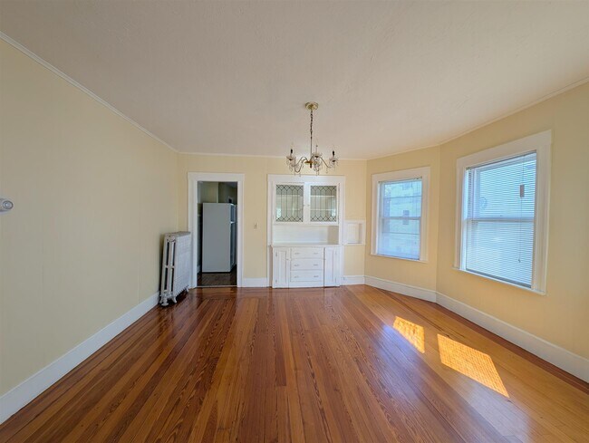 Foto del edificio - 58 Monument St