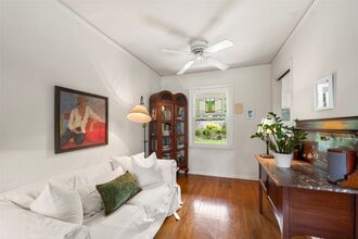 Building Photo - 2114 Saxon Dr