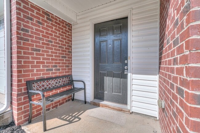 Building Photo - 107 Latimer Dr