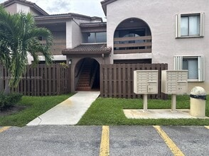 Building Photo - 8999 SW 123rd Ct