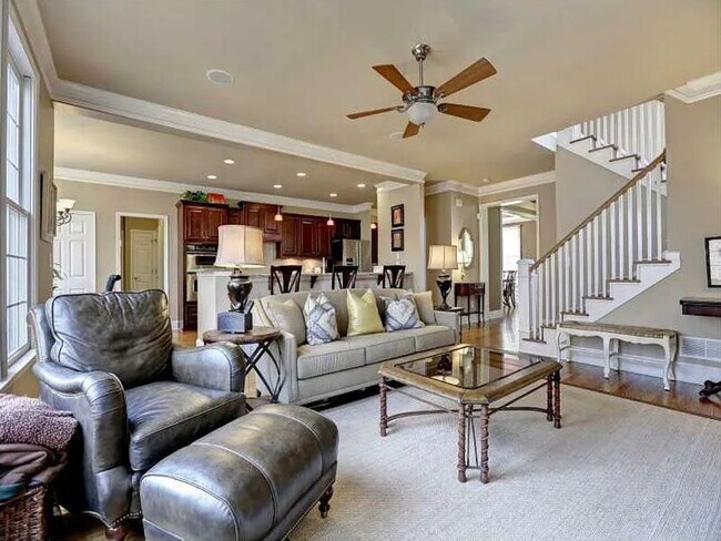 Foto del edificio - 5 Bedroom Single Family Home in Mableton