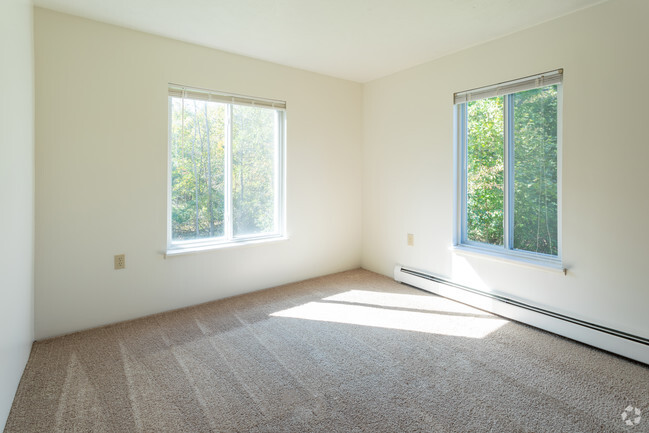 2 BR, 1 BA - 960 SF, Deluxe - Conklin Estates