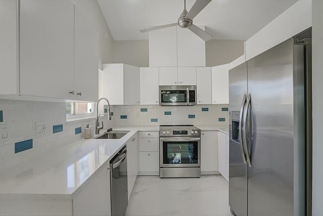 Photo - 1080 NW 20th Ave House