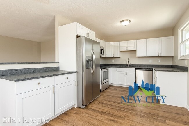 Building Photo - 3 br, 1 bath House - 610 Reynolds Avenue