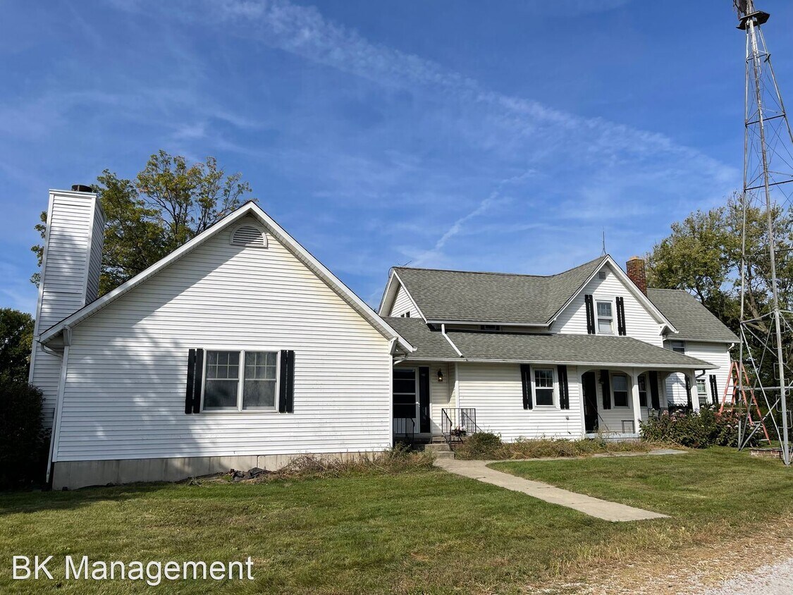 Primary Photo - 3 br, 2 bath House - 7805 W 900 N