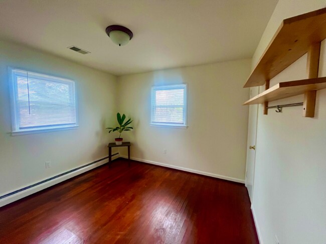 Building Photo - 1411 California St