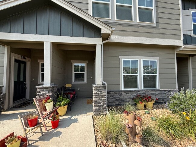 Foto del edificio - Amazing 3 Bedroom Townhome Near Charming Downtown Berthoud
