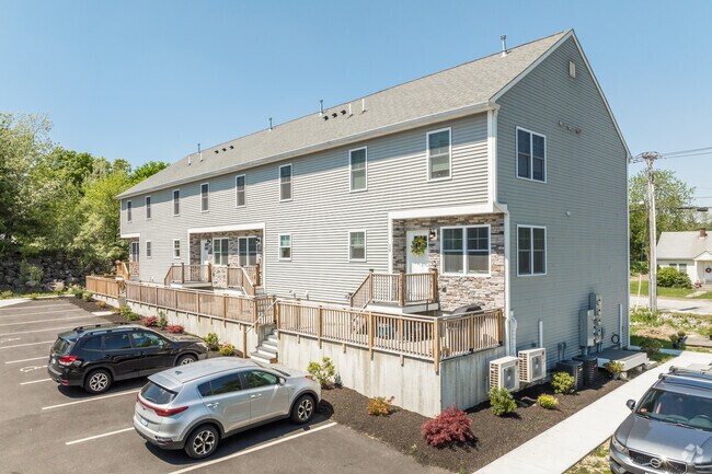 Building Photo - Granite River Village
