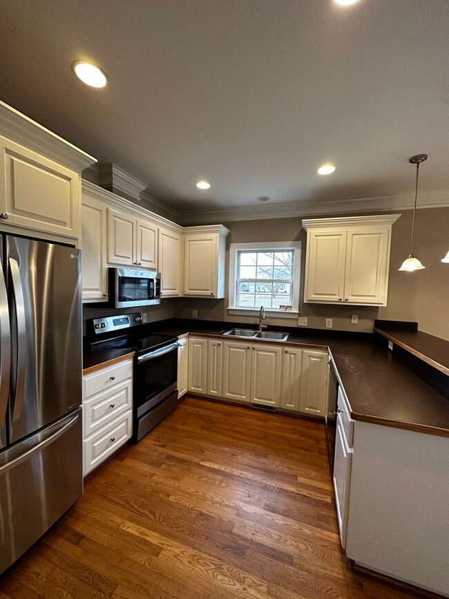 Building Photo - 104 Morgan Trace Lane