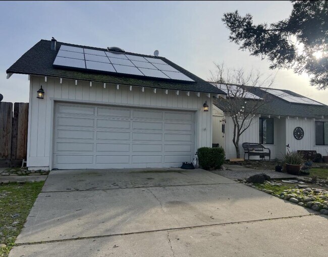 Foto del edificio - 1953 Sunset Ct