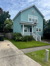 Building Photo - 703 West St