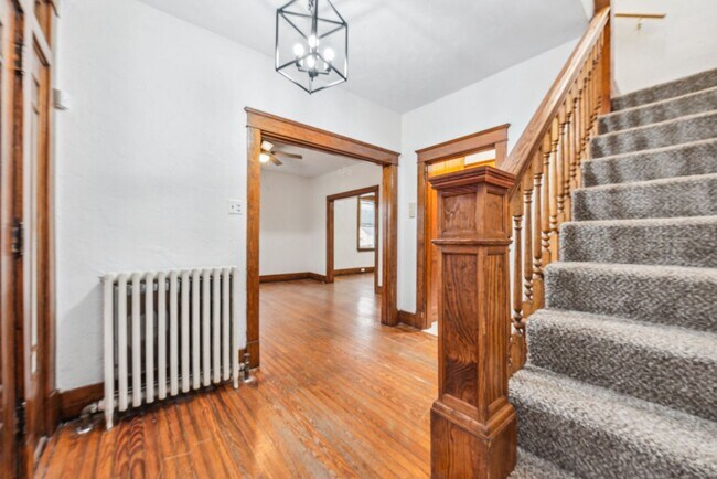 Building Photo - Unbeatable 3 bedroom home in Greensburg available April 1!