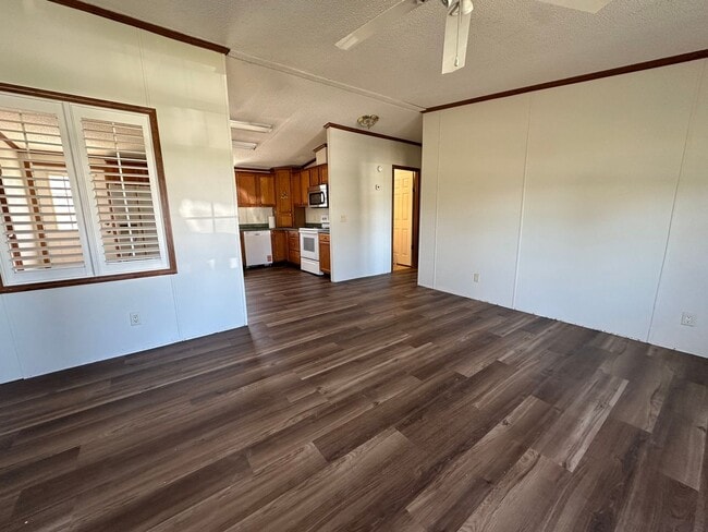 Foto del edificio - Welcome Home to Country Living!