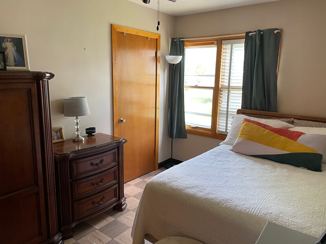 Foto principal - 224 Highview St