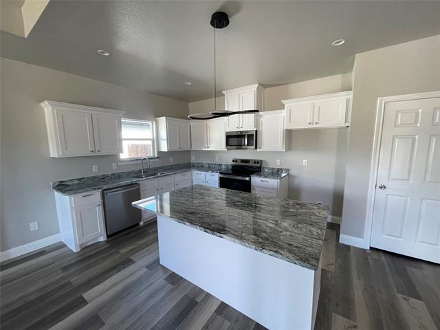 Foto del edificio - 813 Sayle St