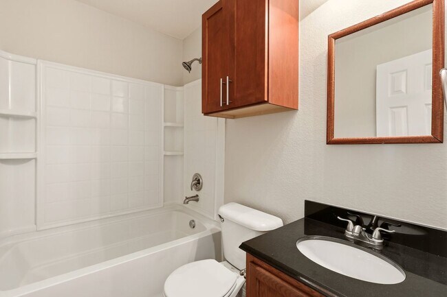 Foto del edificio - 12858 Galaxy Dr