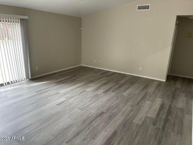 Foto del edificio - 2602 S 80th Ave