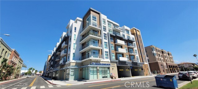 Foto del edificio - 168 S Monterey St