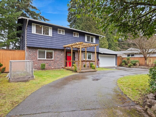 Building Photo - 24201 Firdale Ave