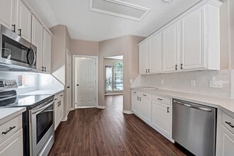 Building Photo - 135 W Russet Grove Cir