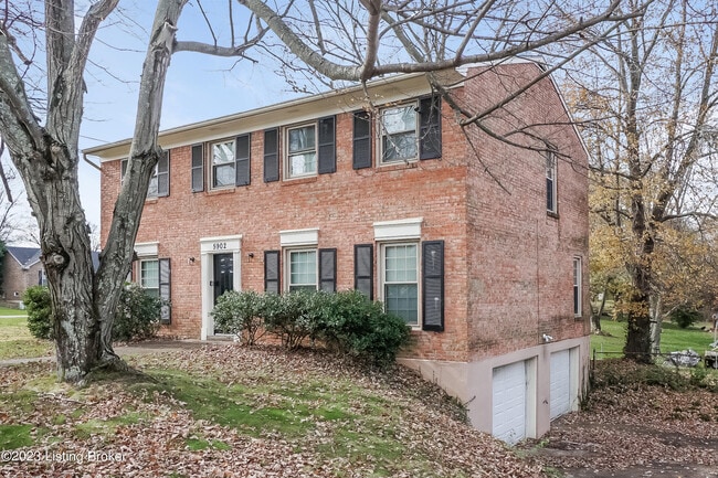 Foto del edificio - 5902 Stone Bluff Rd