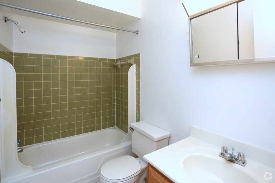 Bathroom Fixtures Roanoke Va windy hill key rentals - roanoke, va | apartments Bathroom Fixtures Roanoke Va windy hill key rentals - roanoke, va | apartments