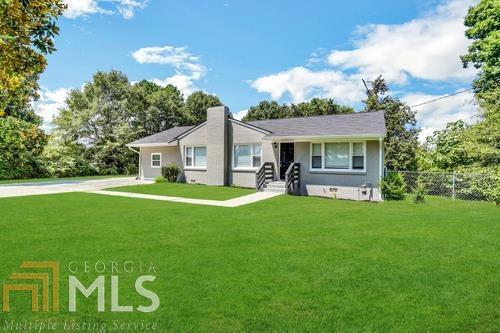 Building Photo - 2201 Phillips Rd